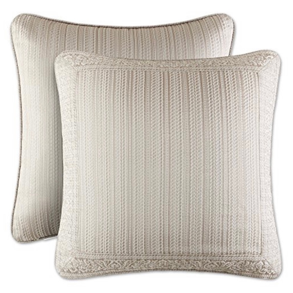 J QUEEN NEW YORK WILMINGTON ALABASTER EURO SHAM NEW